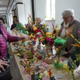 
Palmy, mazurki i przedszkolaki. Tak wyglądał kiermasz świąteczny
