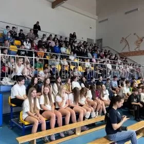 Uczniów z SP 1 odwiedzili…Jurajscy Rycerze