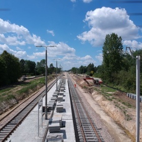 Porębski peron rośnie w oczach (2)