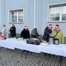 Wigilia Integracyjna w Porębie (12)