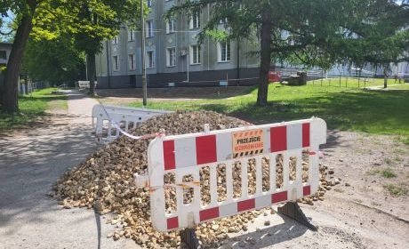 MOK remont odwodnienia i chodnika (5)