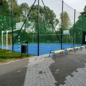 Nowe Boisko przy SP2 (2)